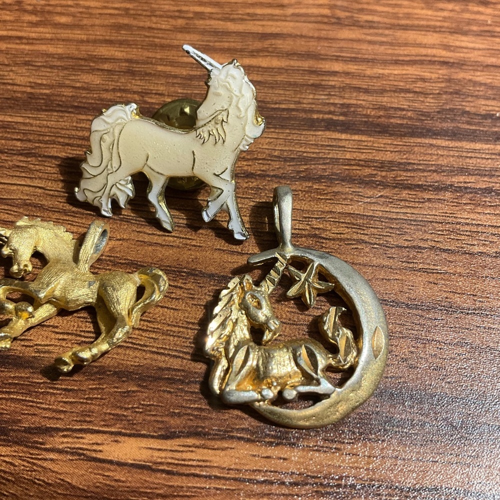 Vintage Unicorns and Ponies Set - Picture 5 of 8
